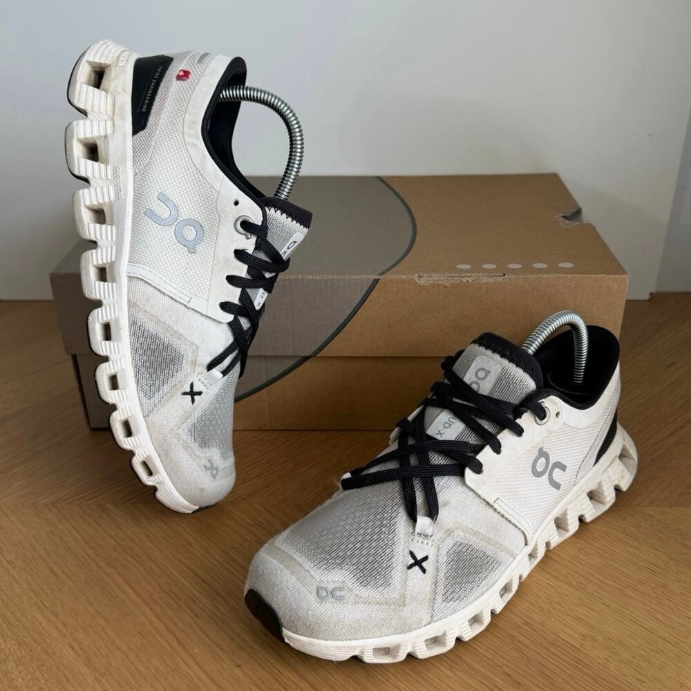 On Cloud X 3 Ivory/Cream/Black Women Running Sneakers- SZ 6